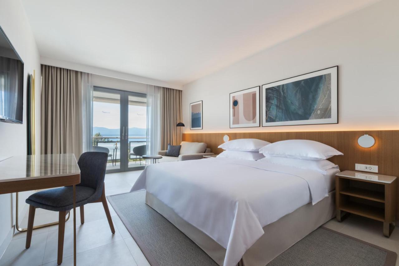 บลูซัน โฮเทล เอลาฟูซา Hotel โบล ห้อง รูปภาพ