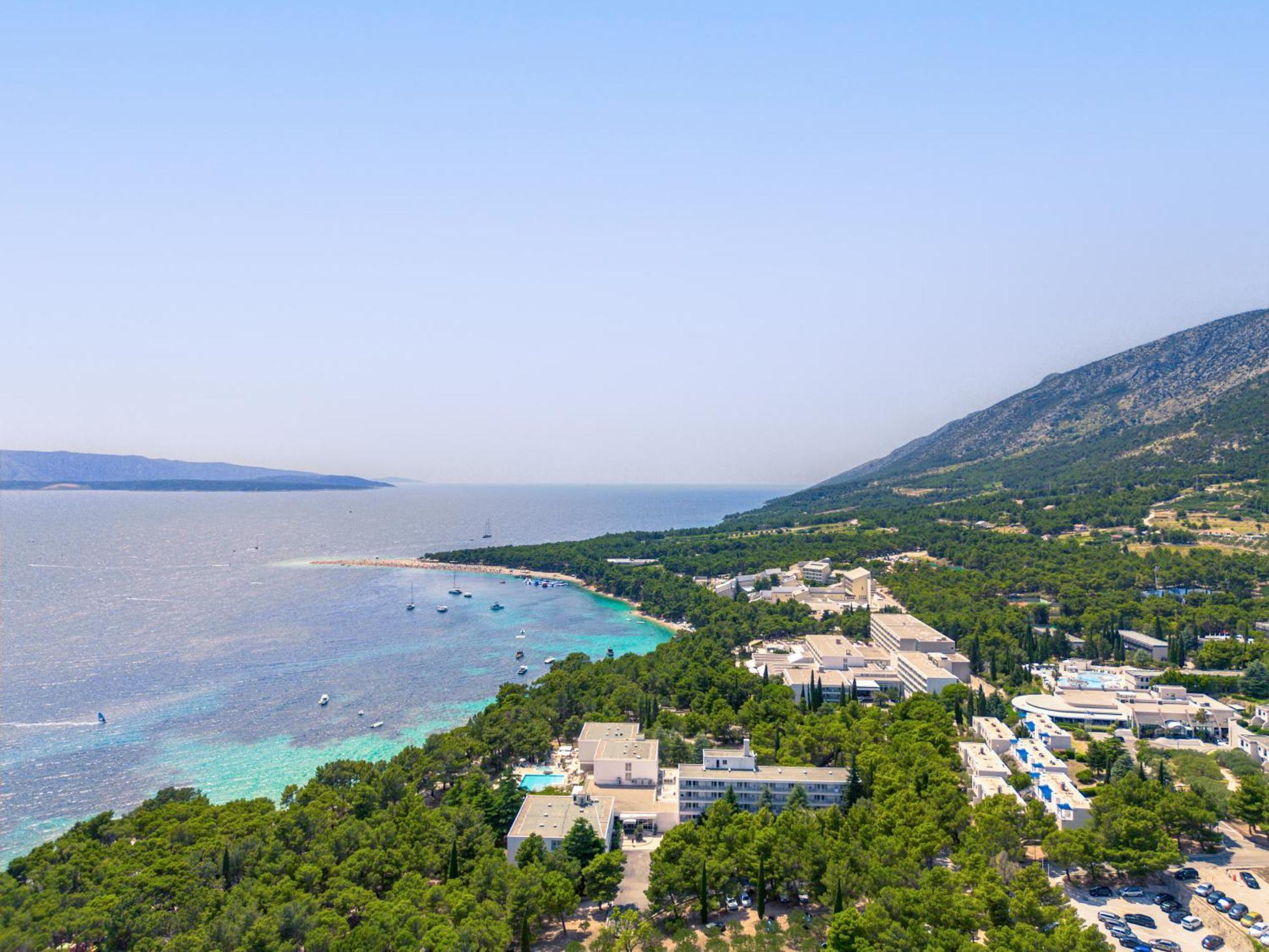 บลูซัน โฮเทล เอลาฟูซา Hotel โบล ภายนอก รูปภาพ