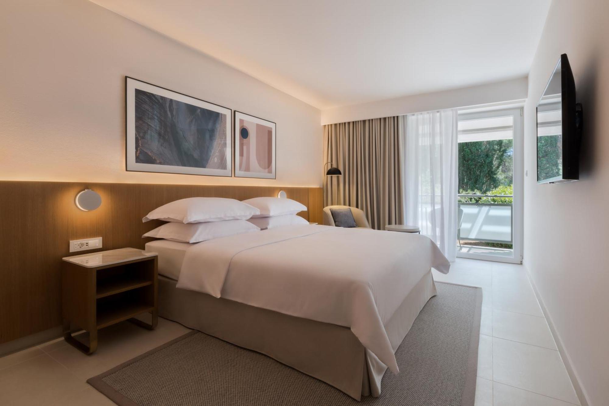 บลูซัน โฮเทล เอลาฟูซา Hotel โบล ห้อง รูปภาพ